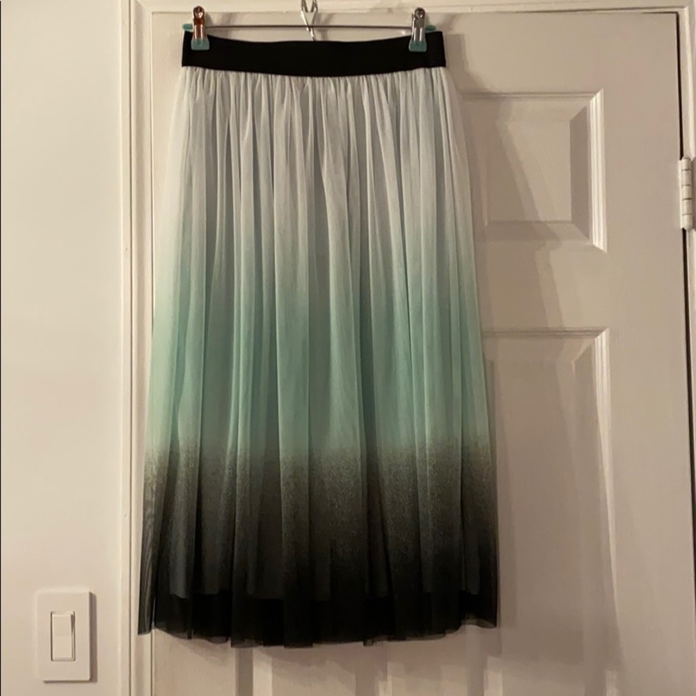 Skirt Solar